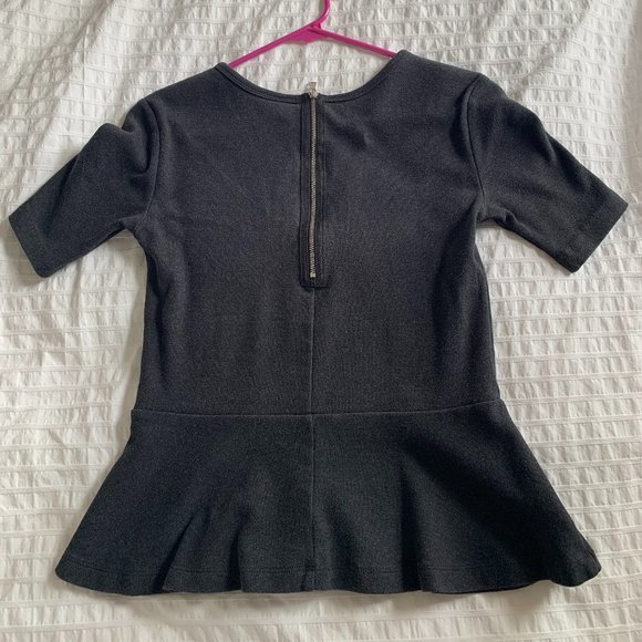 Gap charcoal zip-back top - Picture 2 of 2